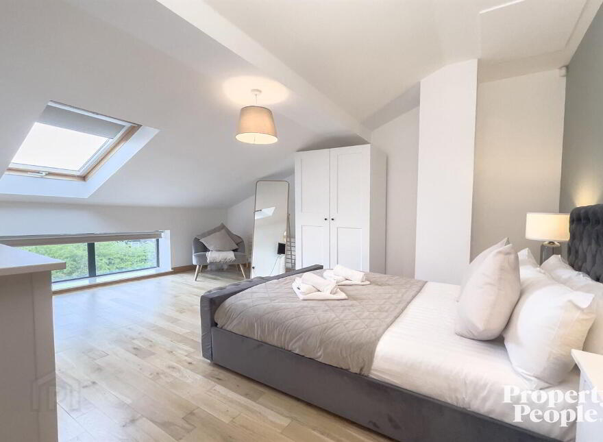Apartment 18 Pottinger's Quay 25 Short Strand, Belfast, BT5 4AS