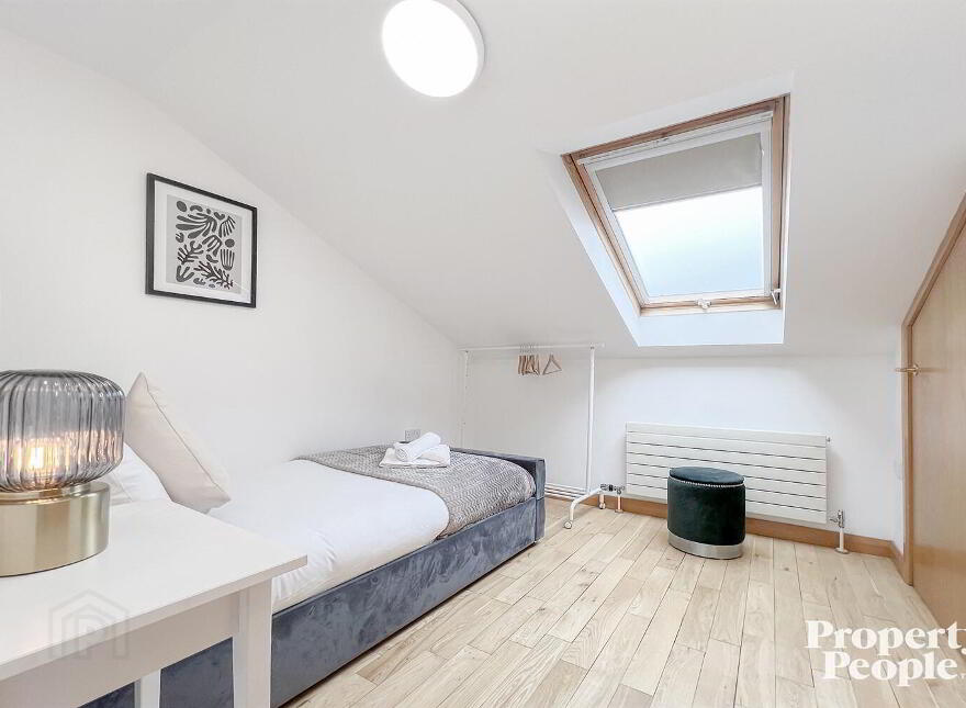 Apartment 18 Pottinger's Quay 25 Short Strand, Belfast, BT5 4AS