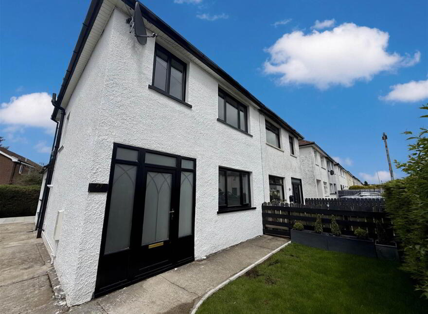 47 Stirling Gardens, Cregagh, Belfast, BT6 9JW