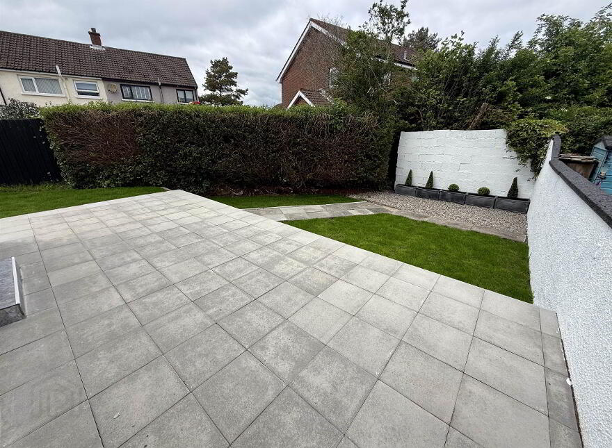 47 Stirling Gardens, Cregagh, Belfast, BT6 9JW