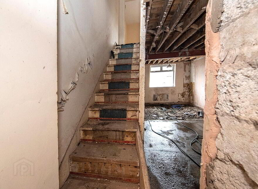 16 Saint Thomas Terrace, Saint Thomas Street, Dungarvan, X35XF59