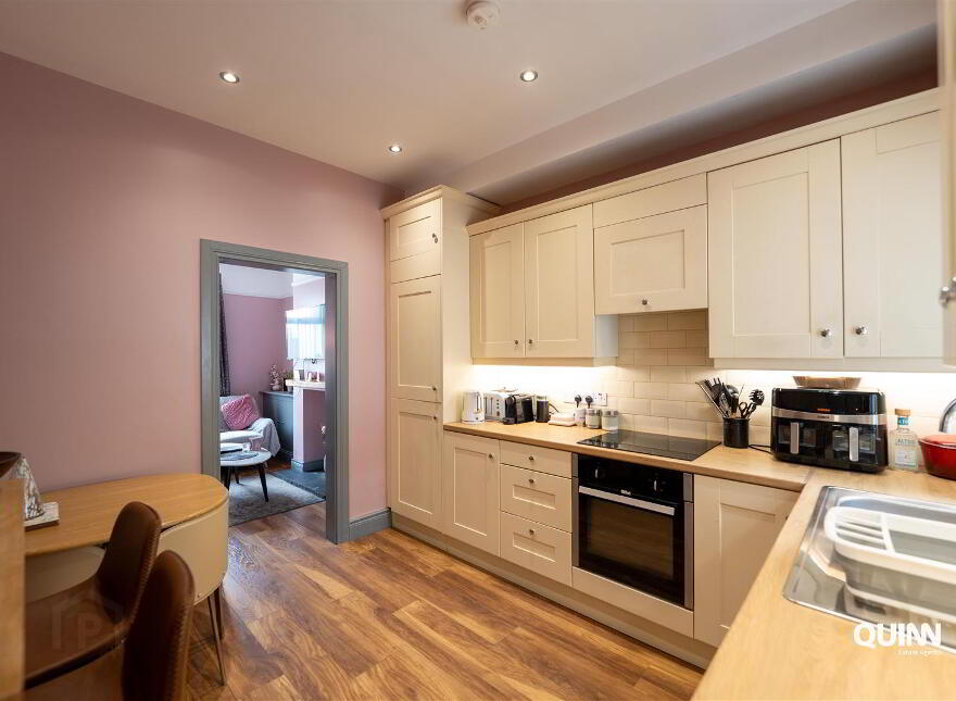 34 Wayland Street, Castlereagh, Belfast, BT5 5GU