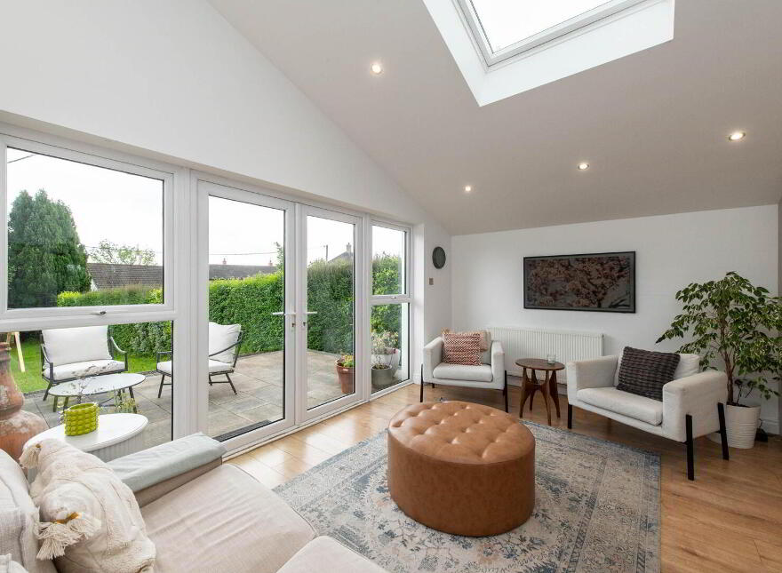24 Mullaghmore Park, Greenisland, Carrickfergus, BT38 8RG