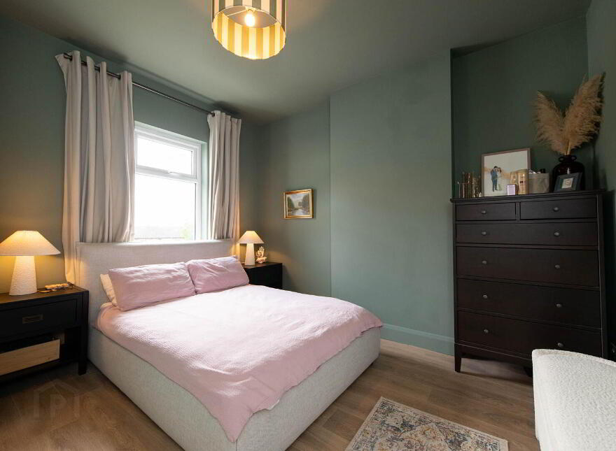 24 Mullaghmore Park, Greenisland, Carrickfergus, BT38 8RG