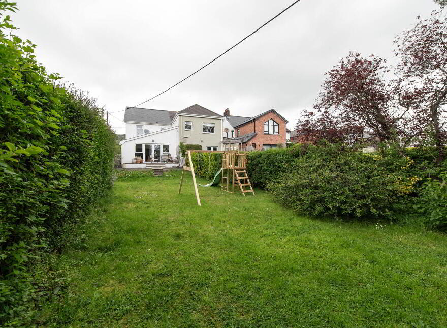24 Mullaghmore Park, Greenisland, Carrickfergus, BT38 8RG