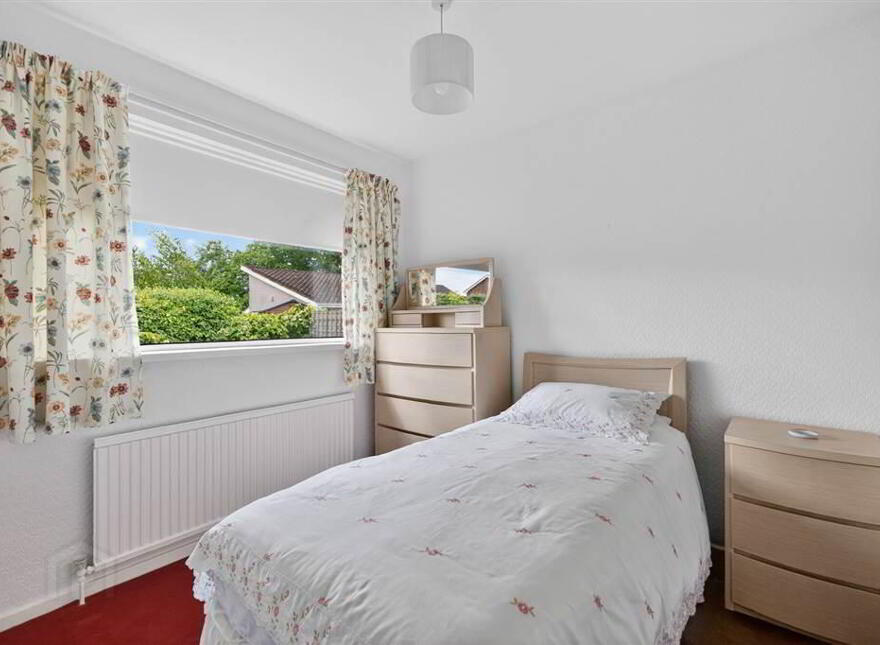 40 Magheralave Park East, Lisburn, BT28 3BT