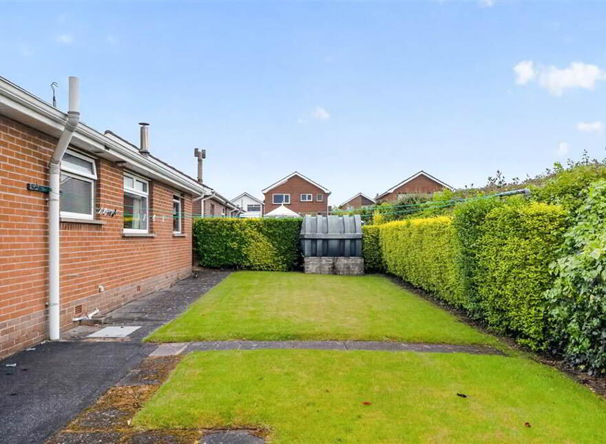 40 Magheralave Park East, Lisburn, BT28 3BT