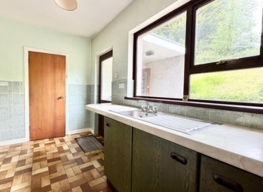8 St Julians Road, Omagh, BT79 7HQ