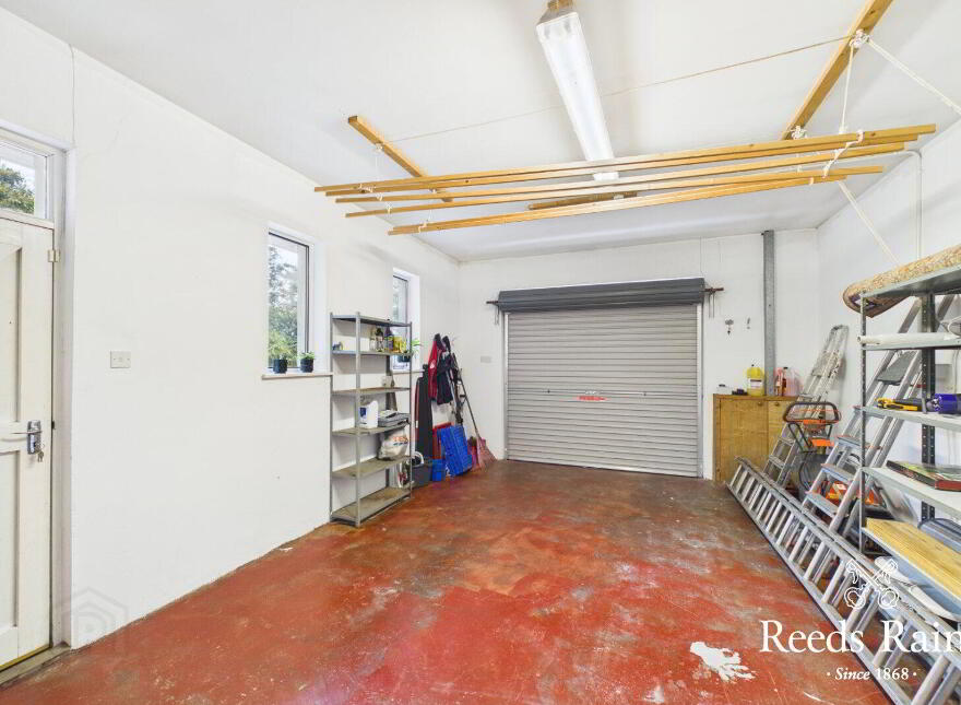 105 Lisbane Road, Saintfield, Ballynahinch, BT24 7BT