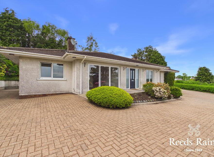 105 Lisbane Road, Saintfield, Ballynahinch, BT24 7BT