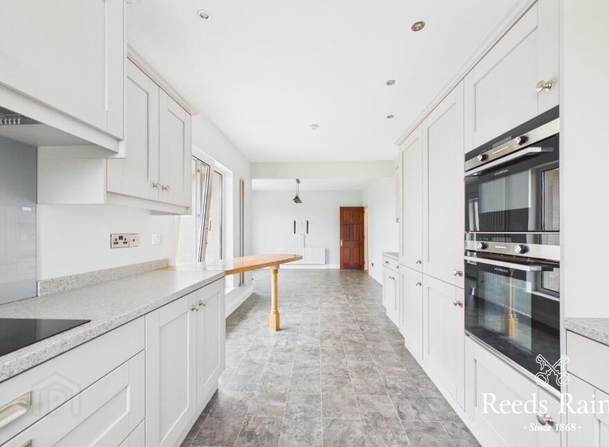 105 Lisbane Road, Saintfield, Ballynahinch, BT24 7BT
