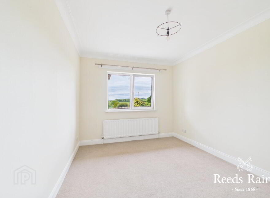 105 Lisbane Road, Saintfield, Ballynahinch, BT24 7BT