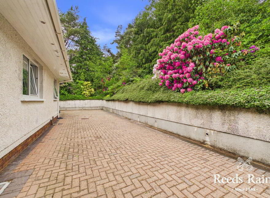 105 Lisbane Road, Saintfield, Ballynahinch, BT24 7BT