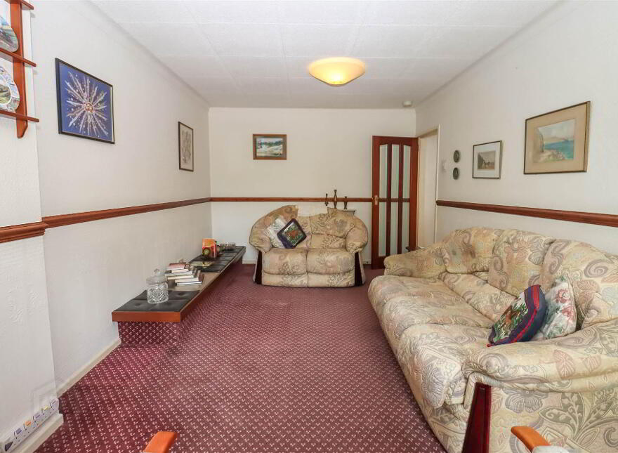 168 Comber Road, Dundonald, Belfast, BT16 2BP
