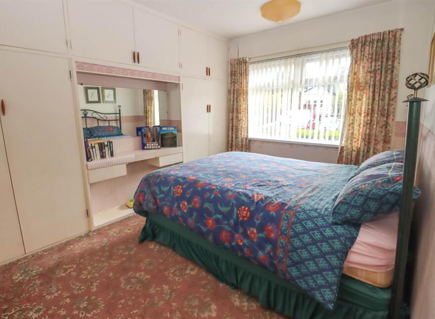 168 Comber Road, Dundonald, Belfast, BT16 2BP