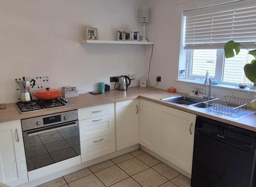 83 Pinetrees, Derry, BT48 8PL