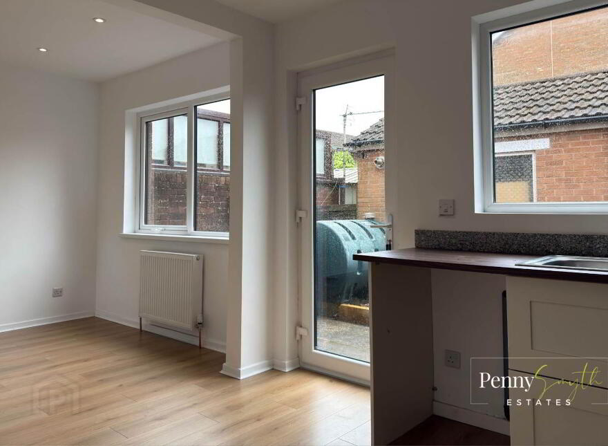 7 Kilmaine Avenue, Bangor, BT19 6DU