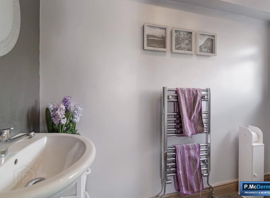 Croc Na Rua, 1 Woodland Drive, Dernaflaw, Dungiven, BT47 4JY