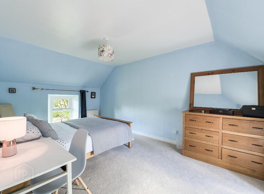 Ashvale, 10 Ballinderry Road, Aghalee, BT67 0DZ