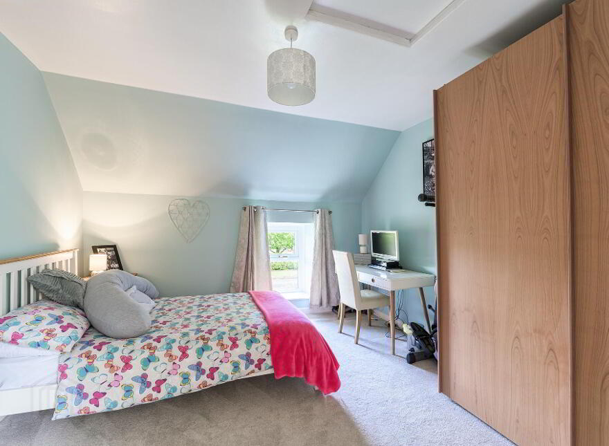 Ashvale, 10 Ballinderry Road, Aghalee, BT67 0DZ
