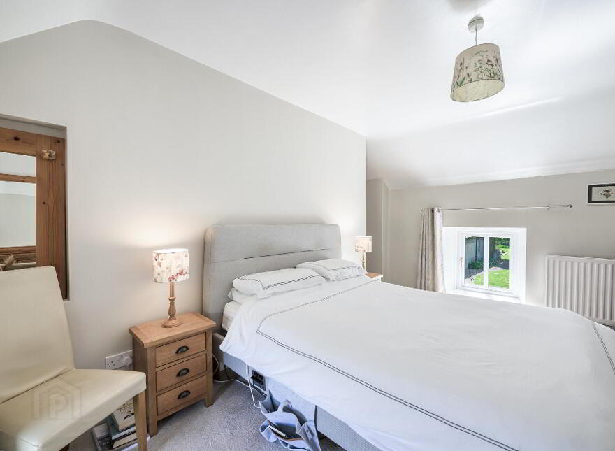 Ashvale, 10 Ballinderry Road, Aghalee, BT67 0DZ