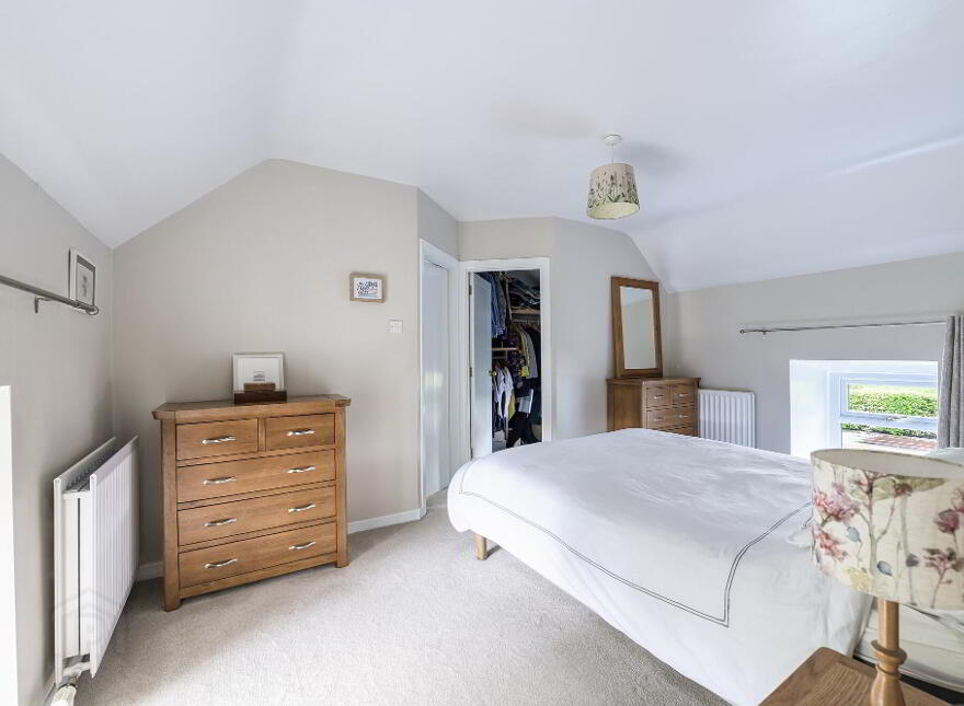 Ashvale, 10 Ballinderry Road, Aghalee, BT67 0DZ