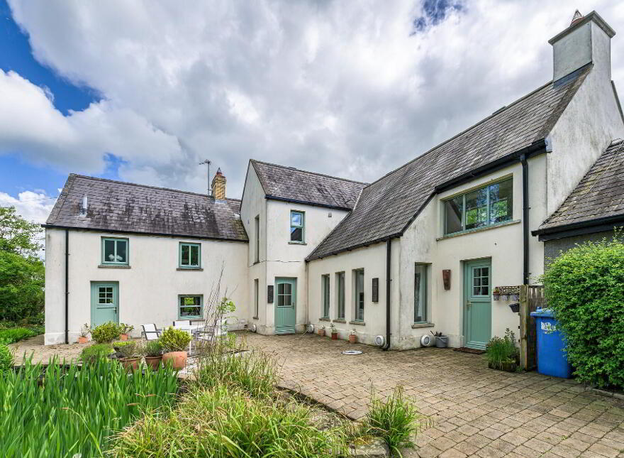 Ashvale, 10 Ballinderry Road, Aghalee, BT67 0DZ