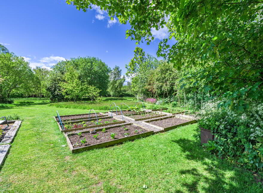 Ashvale, 10 Ballinderry Road, Aghalee, BT67 0DZ