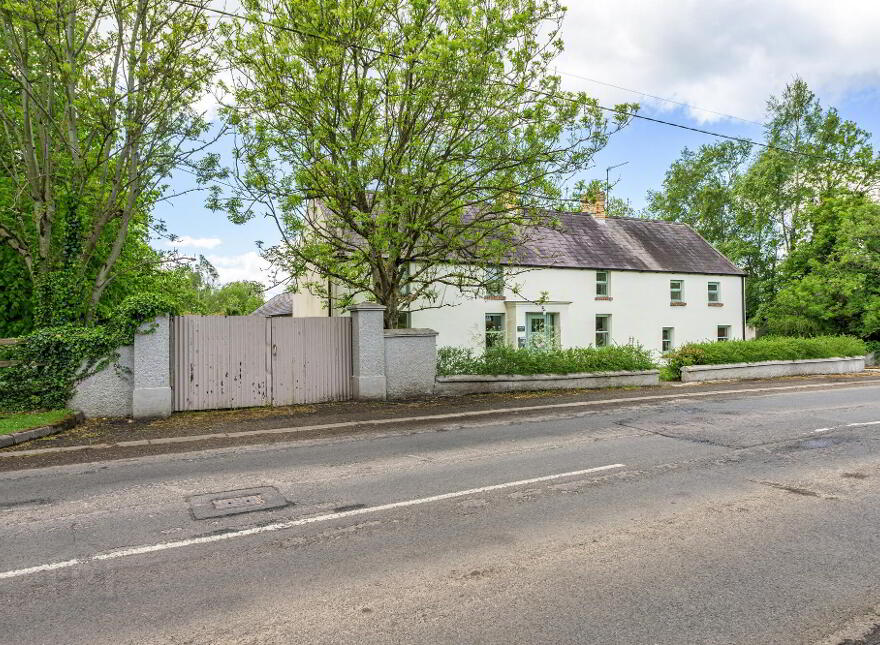 Ashvale, 10 Ballinderry Road, Aghalee, BT67 0DZ