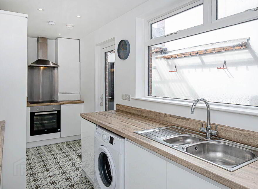 56 Oberon Street, Cregagh Road, Belfast, BT6 8NZ