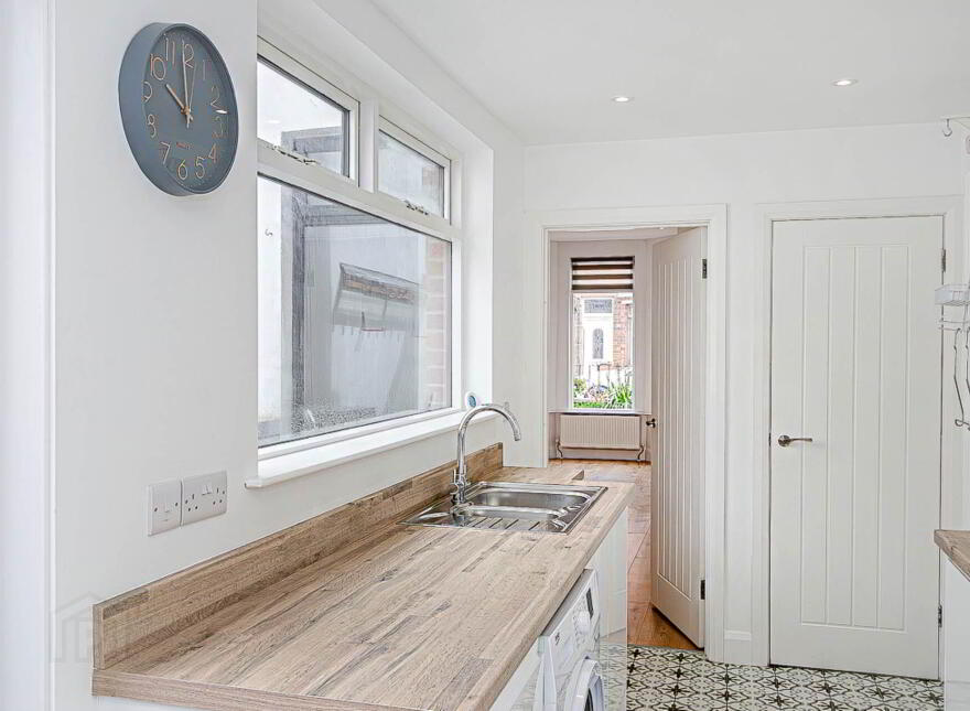 56 Oberon Street, Cregagh Road, Belfast, BT6 8NZ