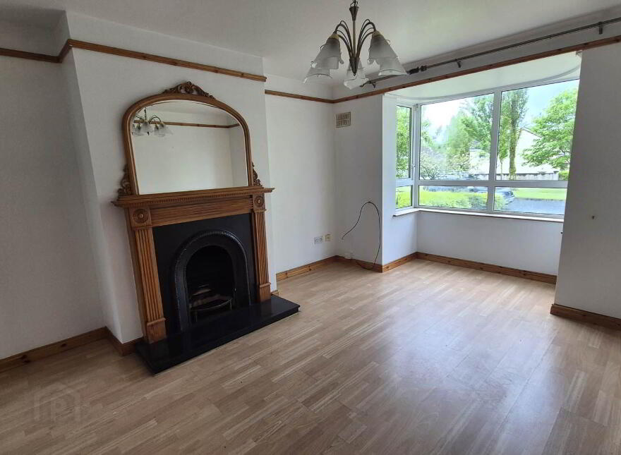 24 Whitethorn Grove, Letterkenny, F92A30H