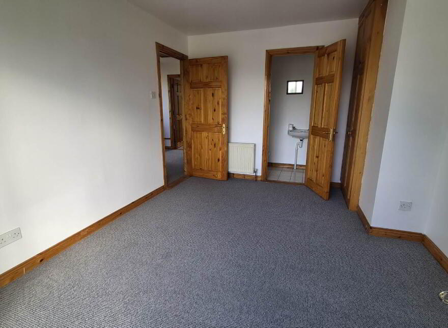24 Whitethorn Grove, Letterkenny, F92A30H