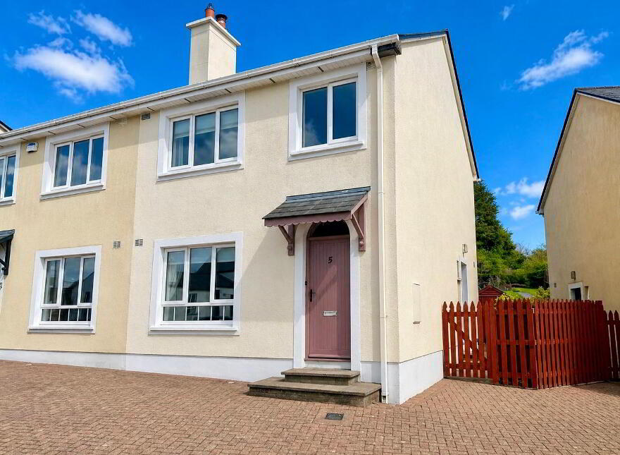5 Corran Lodge, Station Road, Ballymote, F56WN88