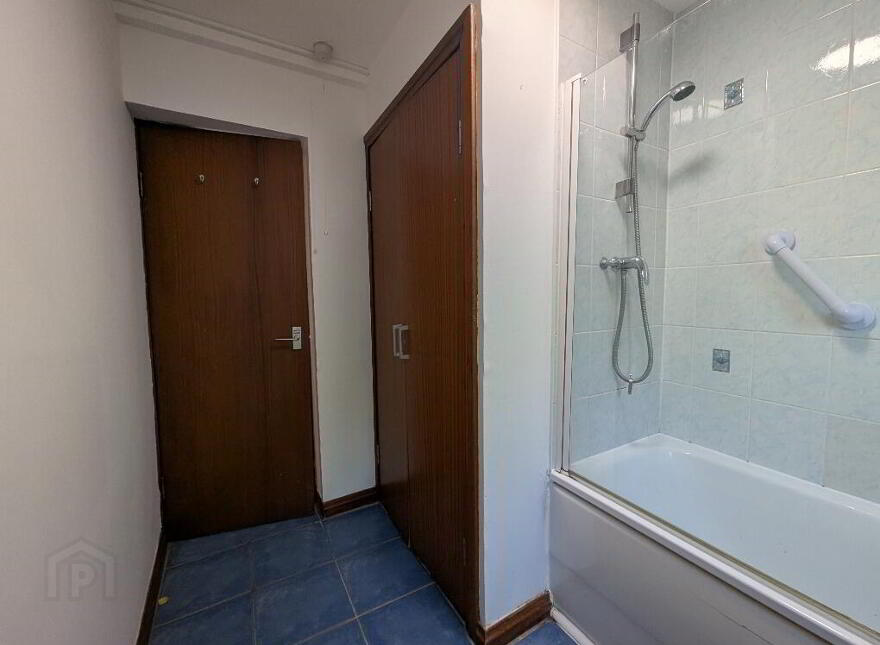 9 Boat Green, Canonmills, Edinburgh, EH3 5LL