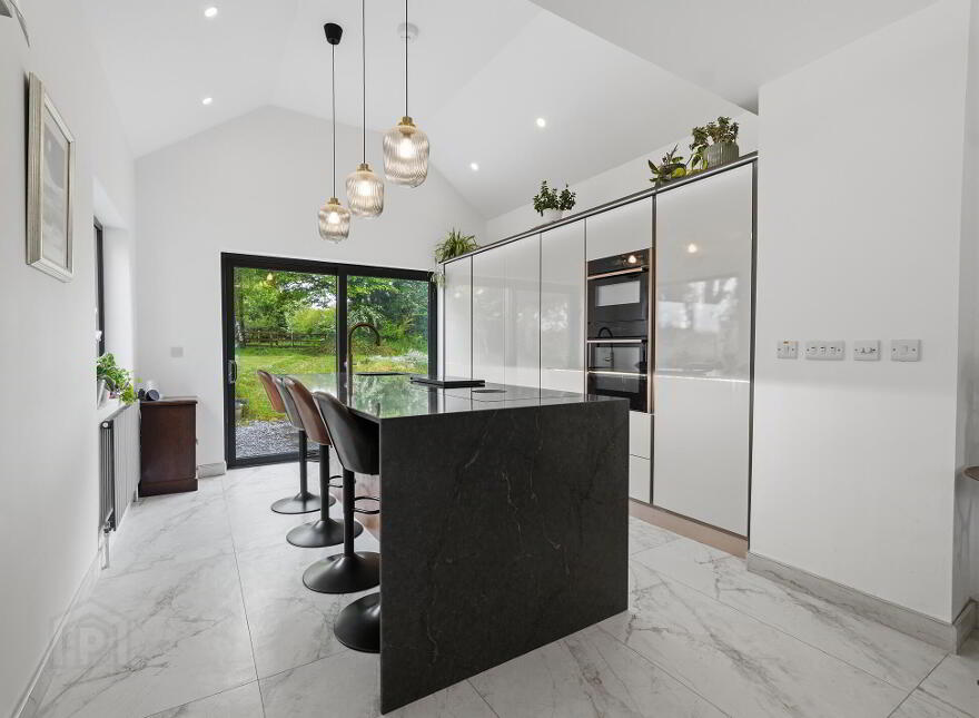 Cloonagh Lodge, Cloonagh, Charlestown, F12P5W9