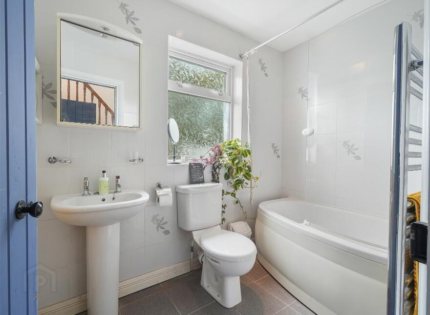 Cloonagh Lodge, Cloonagh, Charlestown, F12P5W9