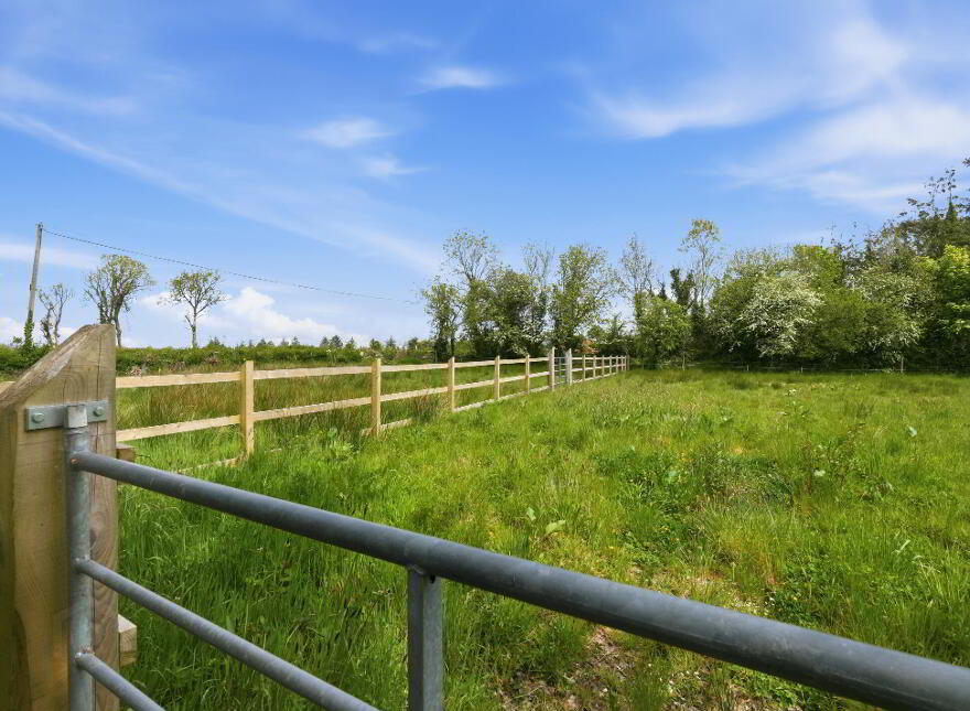Cloonagh Lodge, Cloonagh, Charlestown, F12P5W9