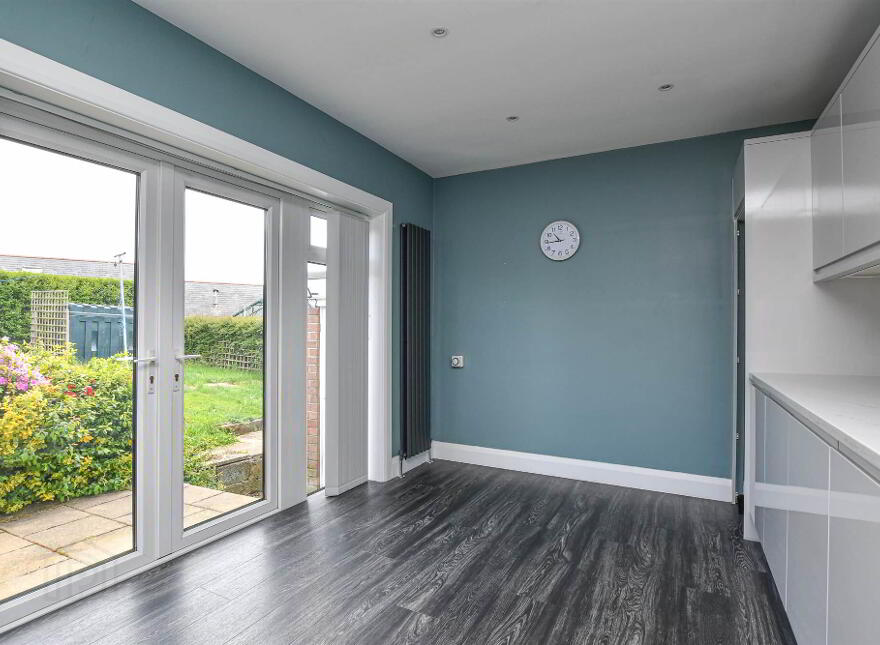 9 Ballynahinch Road, Crossgar, BT30 9HS