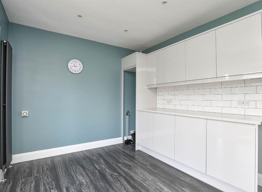 9 Ballynahinch Road, Crossgar, BT30 9HS