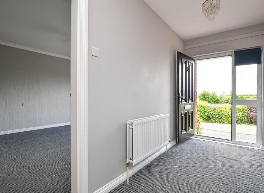9 Ballynahinch Road, Crossgar, BT30 9HS