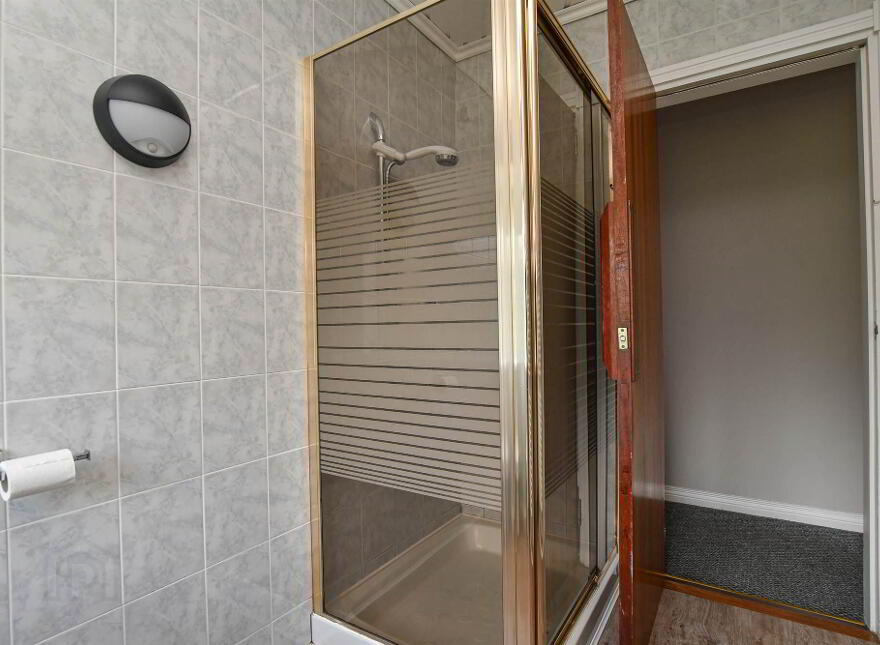 9 Ballynahinch Road, Crossgar, BT30 9HS