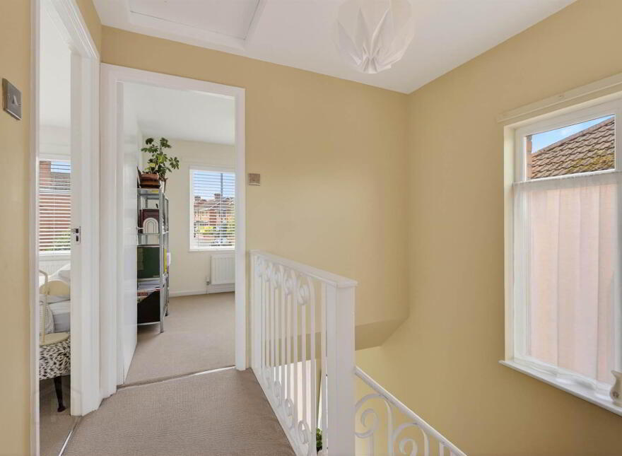 38 Sharman Road, Stranmillis, Belfast, BT9 5FX