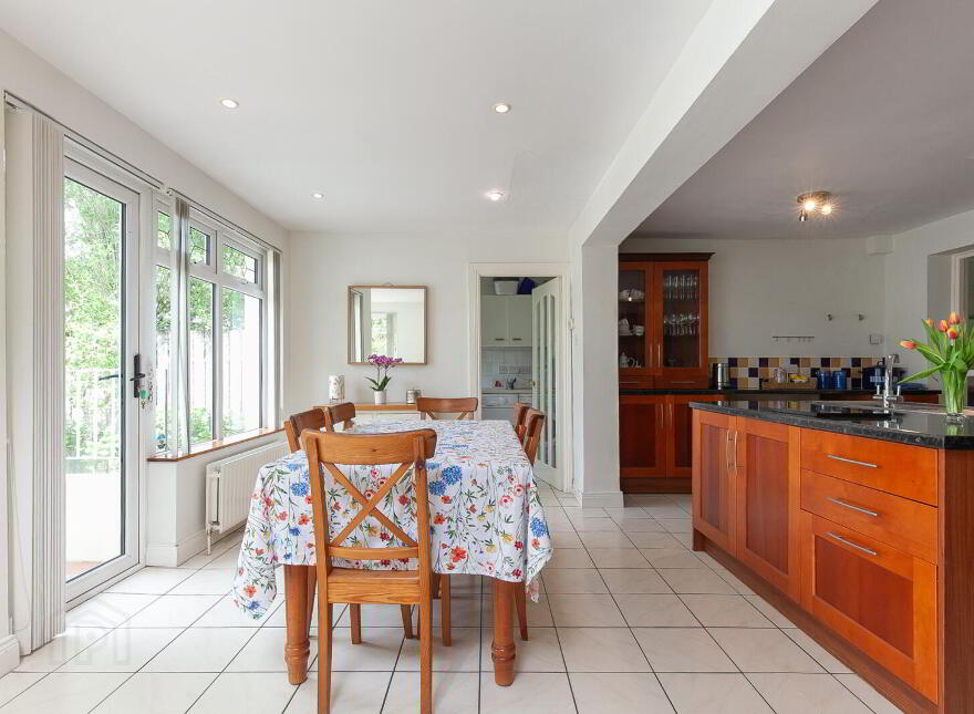 15 Hughenden Avenue, Belfast, BT15 5DB