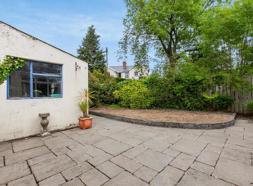 15 Hughenden Avenue, Belfast, BT15 5DB