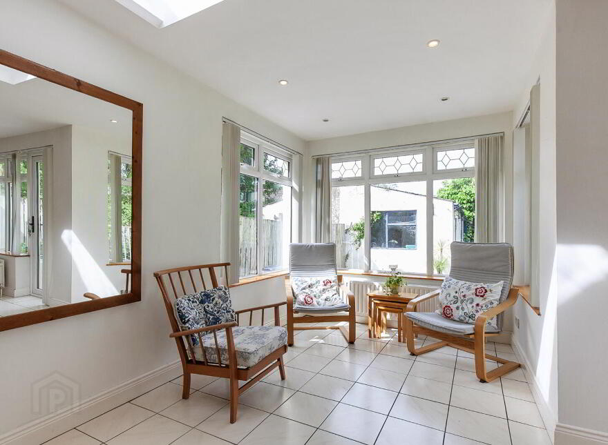 15 Hughenden Avenue, Belfast, BT15 5DB