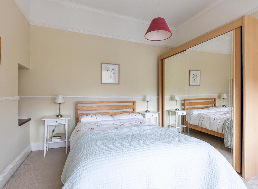 15 Hughenden Avenue, Belfast, BT15 5DB