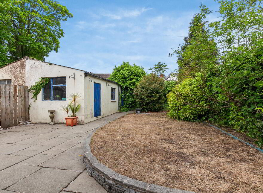 15 Hughenden Avenue, Belfast, BT15 5DB