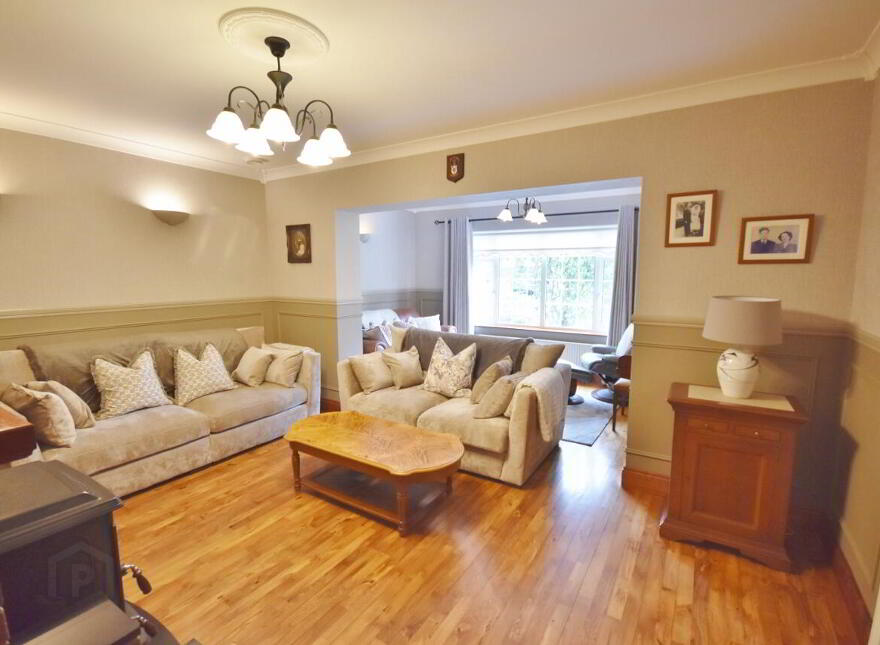 Shanaway, Tarbert, V31AV82