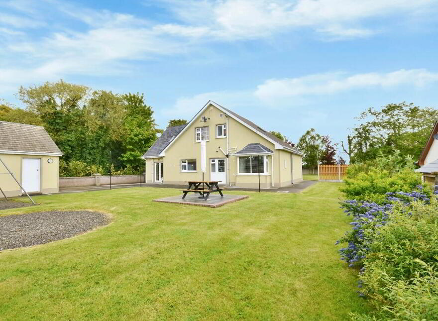 Shanaway, Tarbert, V31AV82